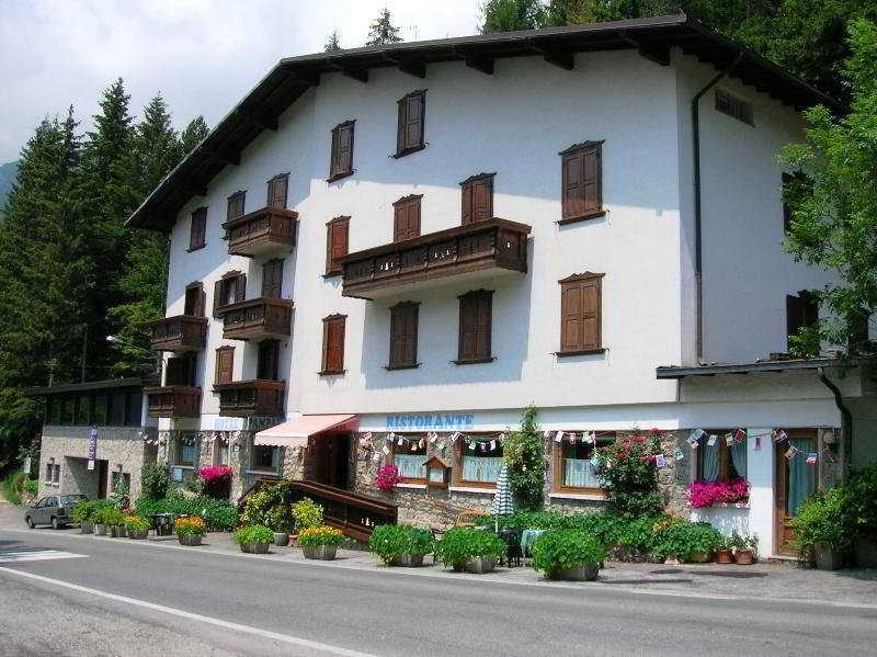 Hotel Spampatti Castione della Presolana Buitenkant foto